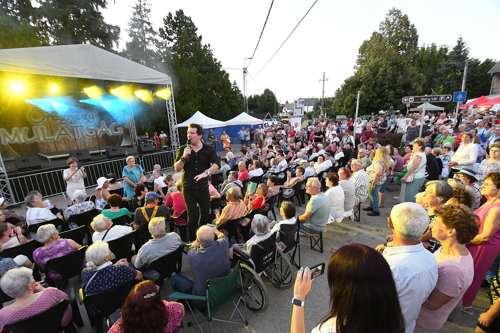 Bor, kenyér, hagyomány és vidámság a 33. Öreghegyi Mulatságon